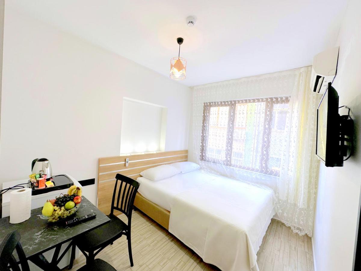 Menesa Hotel Istanbul Eksteriør billede